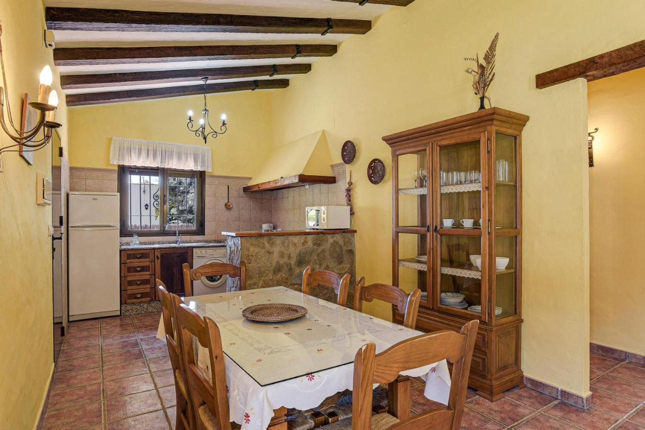 Villa Su Ilusion Solo Familias Conil De La Frontera Zewnętrze zdjęcie