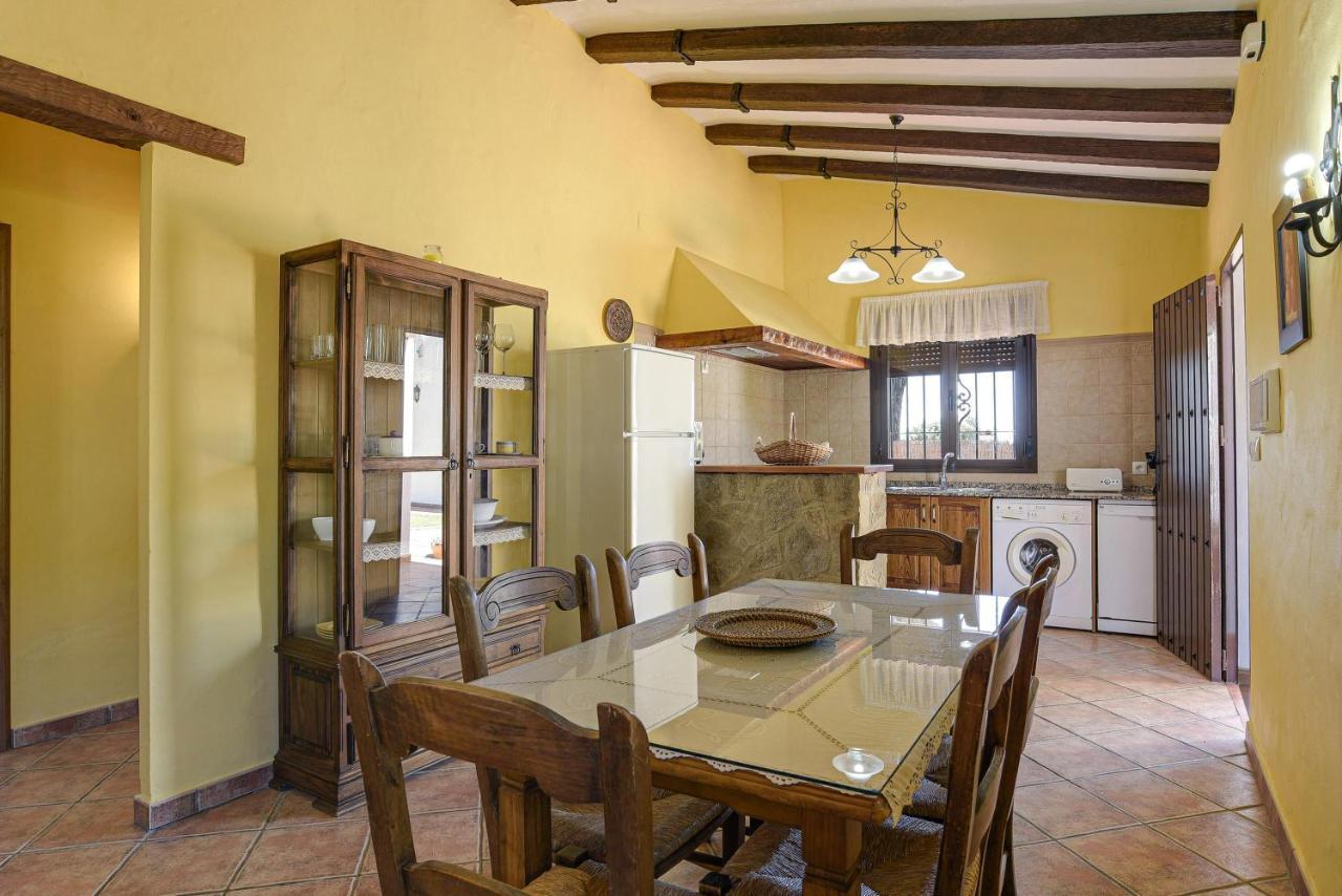 Villa Su Ilusion Solo Familias Conil De La Frontera Zewnętrze zdjęcie